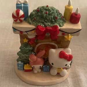 Yellow Kitty Christmas statue